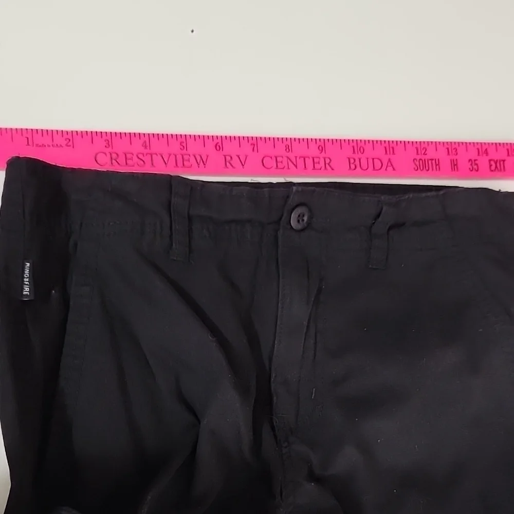 Ring of Fire Shorts Mens Messenger Cargo Size 30 Black Long